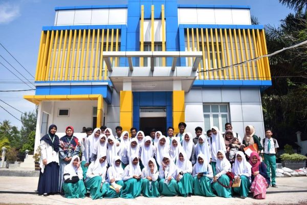 Kunjungan dari SMA Sukma Bangsa Pidie