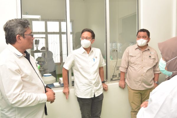 Menteri Kesehatan RI Budi Gunadi Sadikin Kunjungi Balai Litbangkes Aceh